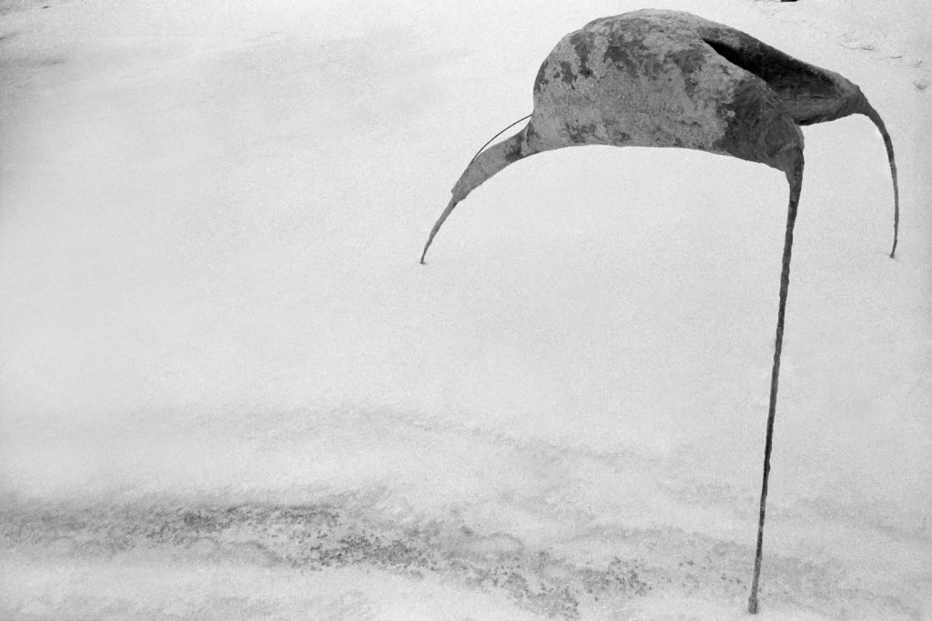 mixed material sculpture "monolith" (1999) by Andree Thielemann