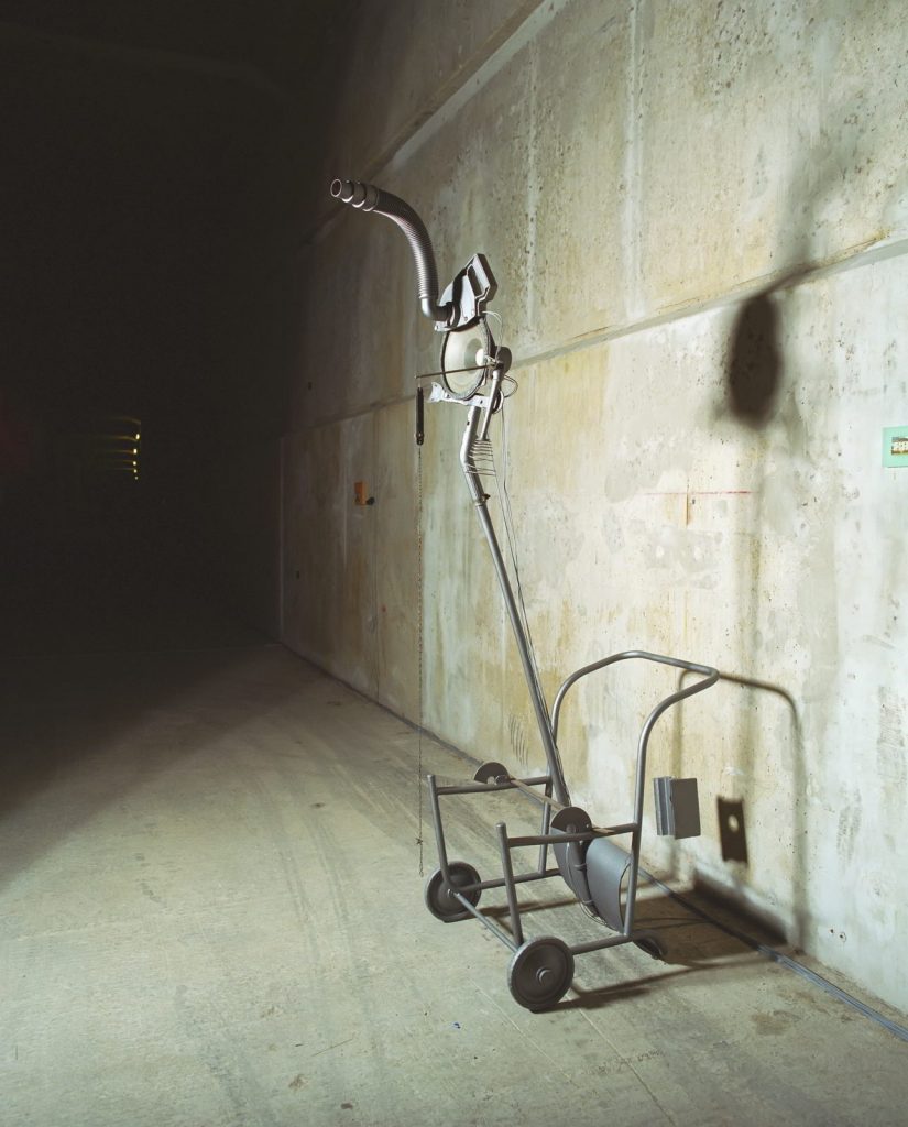 tonduschen (2002) sculpture series (mixed materials) (2002) by Andree Thielemann in collaboration with Götz Rogge.
