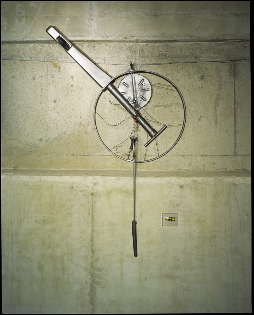 tonduschen (2002) sculpture series (mixed materials) (2002) by Andree Thielemann in collaboration with Götz Rogge.
