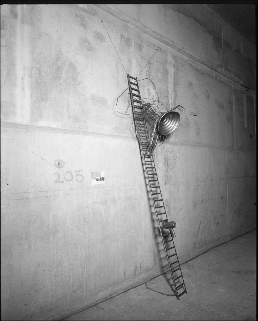 tonduschen (2002) sculpture series (mixed materials) (2002) by Andree Thielemann in collaboration with Götz Rogge.