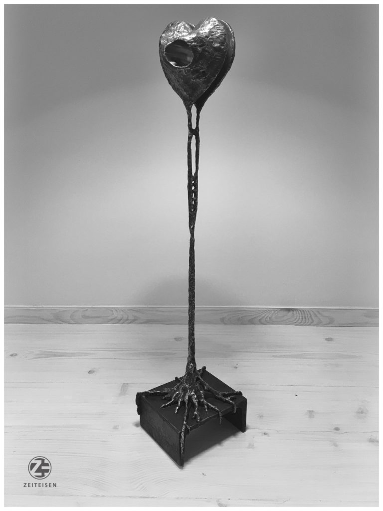 steel sculpture "sehnsucht" (2019) by Andree Thielemann