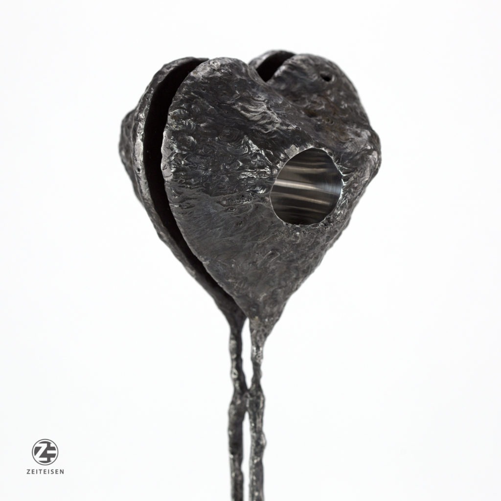 steel sculpture "sehnsucht" (2019) by Andree Thielemann